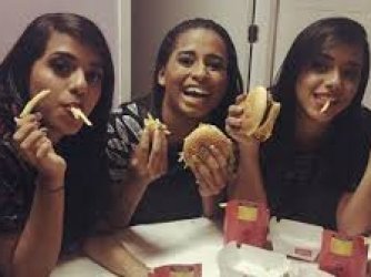 MC Loma e as gemeas Lacração